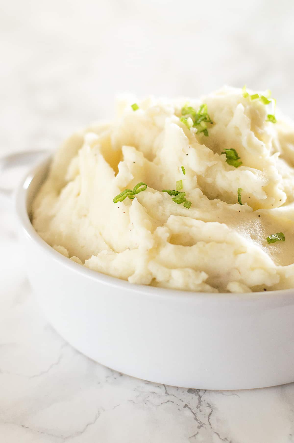 Ditch the Box: Easy Homemade Mashed Potatoes for Any Meal